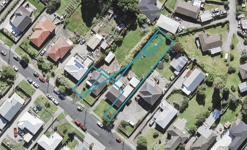 21D Netherlands Avenue, Kelston, Auckland - Carousel 1