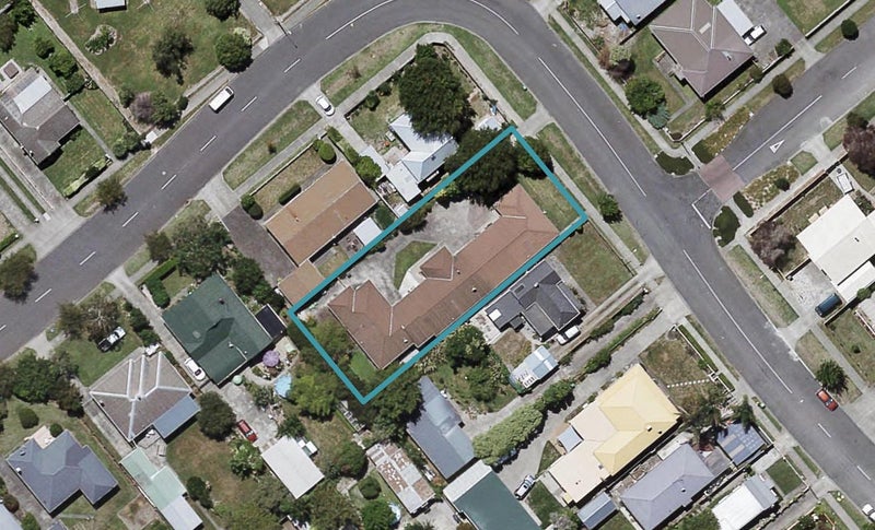 1/900 Eaton Road, Saint Leonards, Hastings - Carousel 1