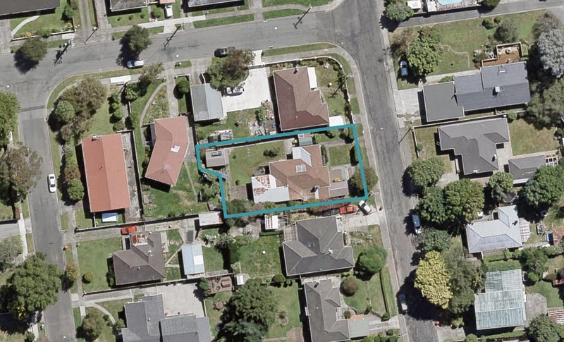 17 Kashmir Avenue, Clouston Park, Upper Hutt - Carousel 1