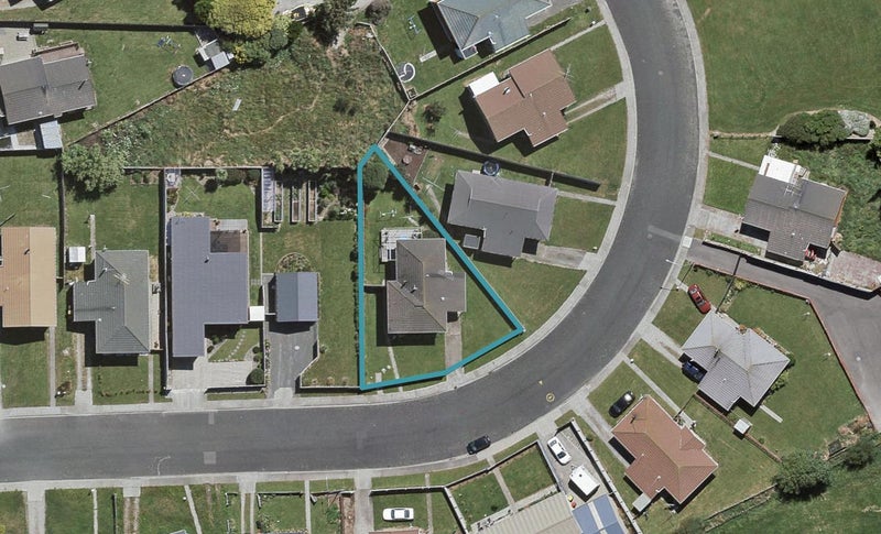 33 Ottrey Street, Clifton, Invercargill - Carousel 1
