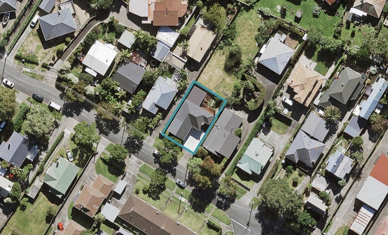 85 Haverstock Road, Sandringham, Auckland - Carousel 1