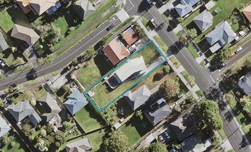 243 New Windsor Road, New Windsor, Auckland - Carousel 1