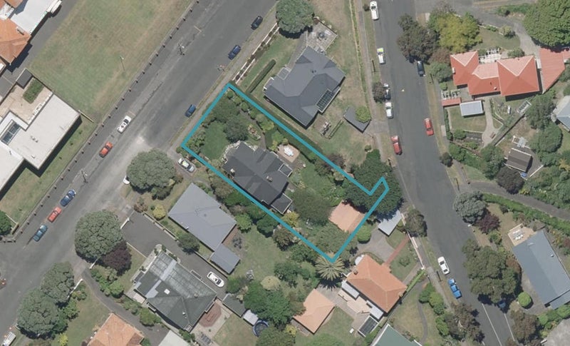 99 Liverpool Street, College Estate, Whanganui - Carousel 1
