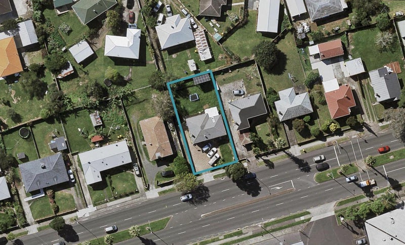 216 East Tamaki Road, Otara, Auckland - Carousel 1