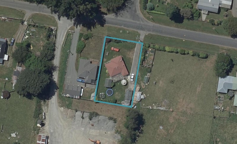 39 Edwards Street, Kimbolton, Feilding - Carousel 1