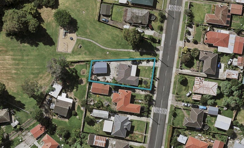 28 Hamill Road, Otara, Auckland - Carousel 1