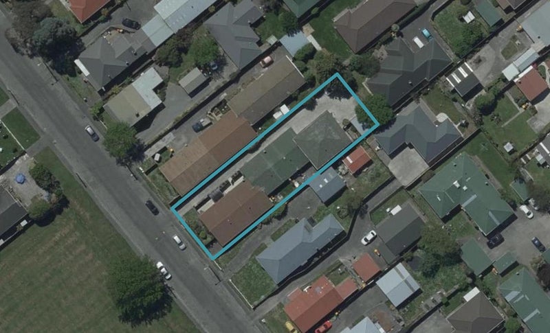 2/30 Sylvan Street, Hillmorton, Christchurch - Carousel 1
