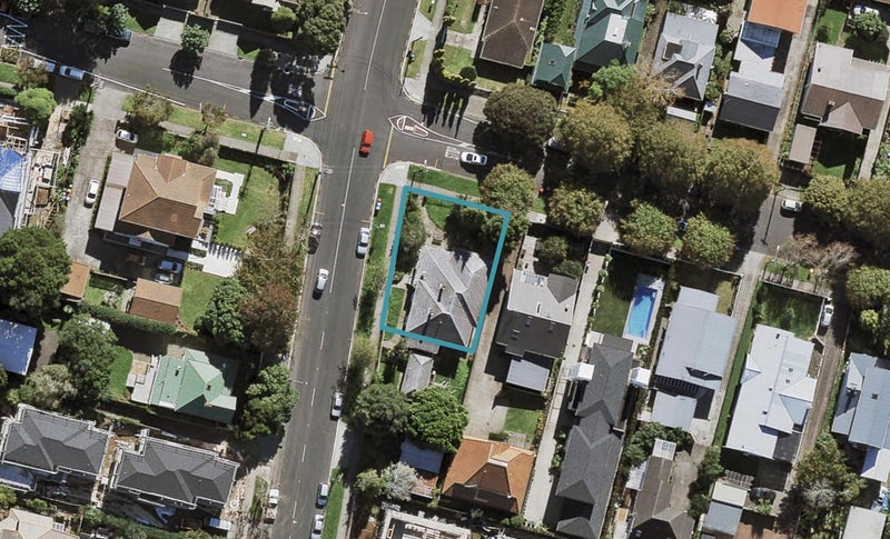 94 The Drive, Epsom, Auckland - Carousel 1