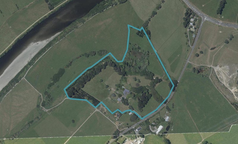 1171 Fitzherbert Road, AOKAUTERE, Aokautere - Carousel 1