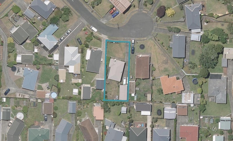 10 Balmoral Crescent, Springvale, Whanganui - Carousel 1