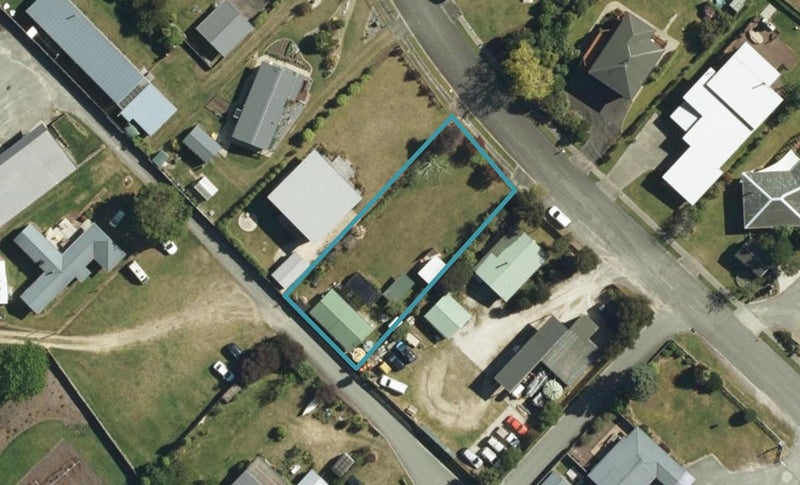 19 Franklin Street, Marahau - Carousel 1