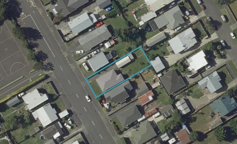 105 Shamrock Street, Takaro, Palmerston North - Carousel 1