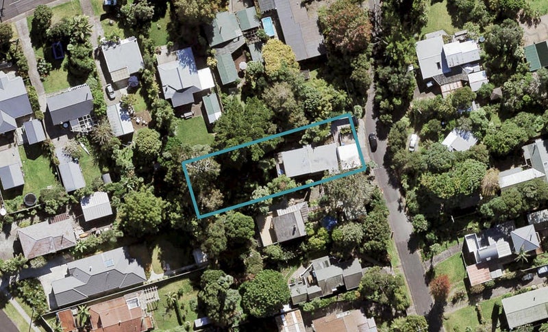 3 George Avenue, Herald Island, Auckland - Carousel 1