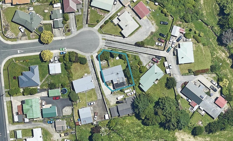 5 Peter Place, Mangakakahi, Rotorua - Carousel 1