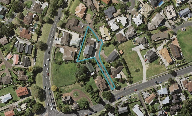 66 Redoubt Road, Goodwood Heights, Auckland - Carousel 1
