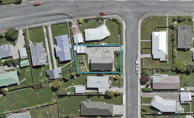 3 Crowther Crescent, Heidelberg, Invercargill - Carousel 1