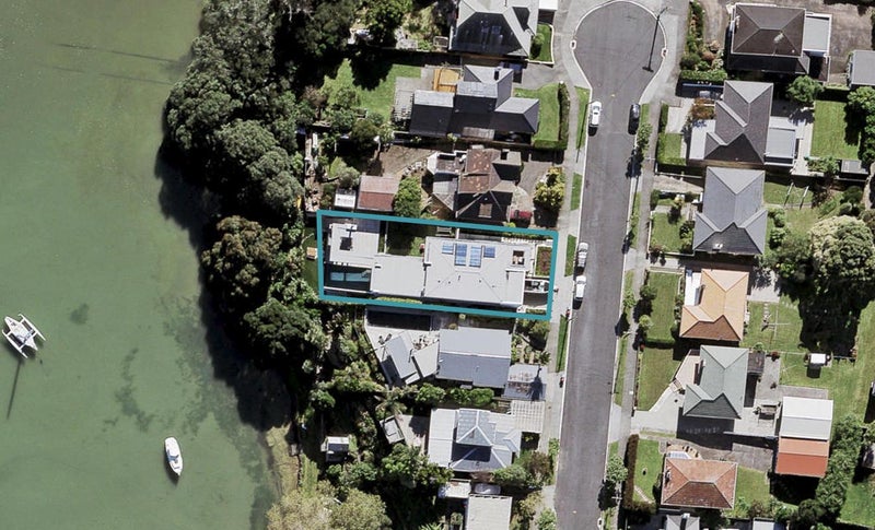 28 Westmere Park Avenue, Westmere, Auckland - Carousel 1