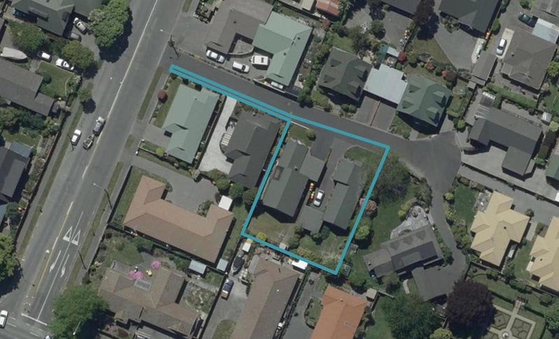 8 Elsom Lane, Avonhead, Christchurch - Carousel 1