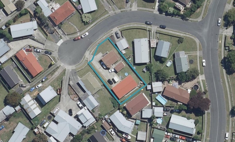 5 Brightwell Place, Nawton, Hamilton - Carousel 1