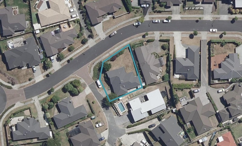 1 Cleeve Close, Huntington, Hamilton - Carousel 1