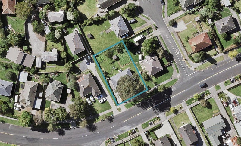 151 Taniwha Street, Glen Innes, Auckland - Carousel 1