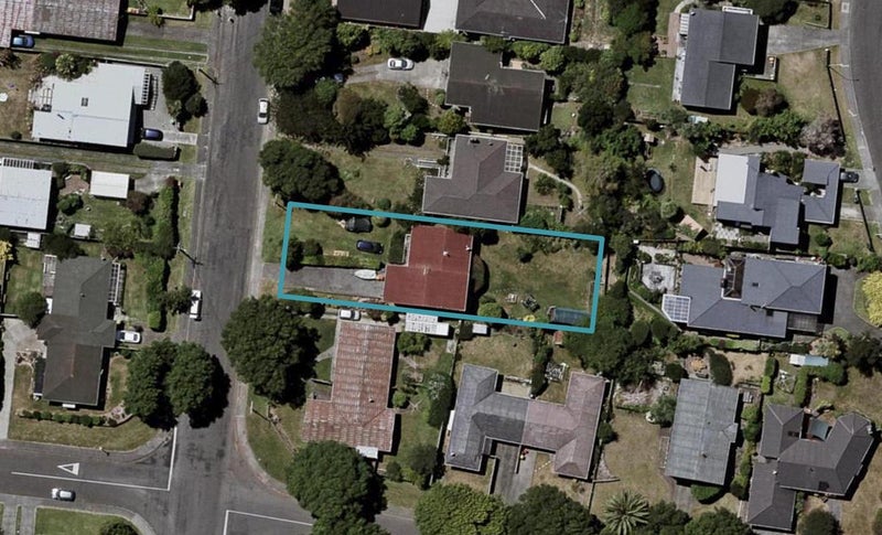 50 Alexander Road, Raumati Beach, Paraparaumu - Carousel 1