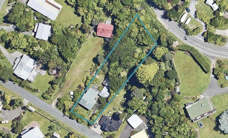 6 Bay View Road, Lake Tarawera, Rotorua - Carousel 1