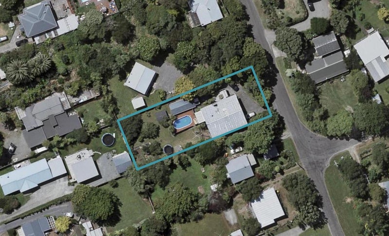 12 Kokako Road, Otaihanga, Paraparaumu - Carousel 1