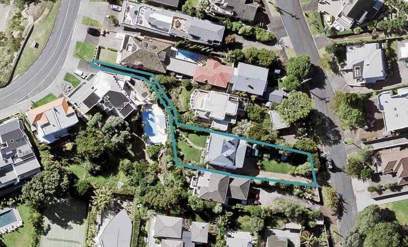 1/8 Clarendon Road, St Heliers, Auckland - Carousel 1