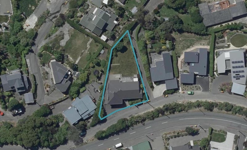 39 St Andrews Hill Road, Mount Pleasant, Christchurch - Carousel 1