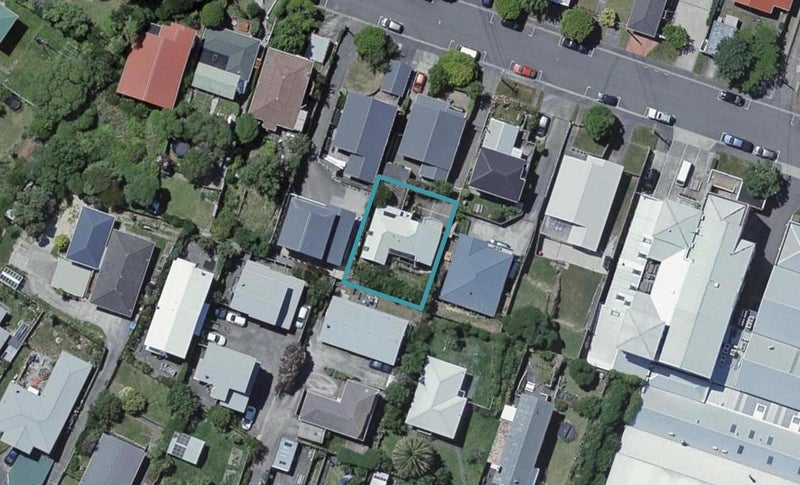 19 Manuka Street, Miramar, Wellington - Carousel 1