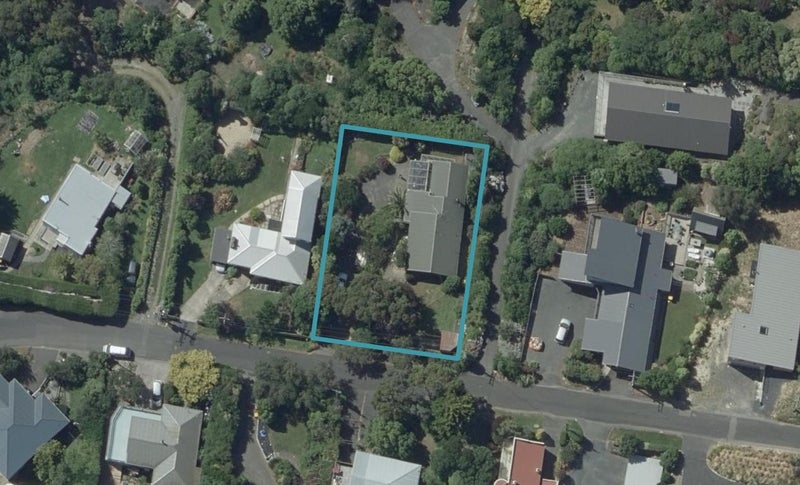 11 Raynbird Street, Company Bay, Dunedin - Carousel 1