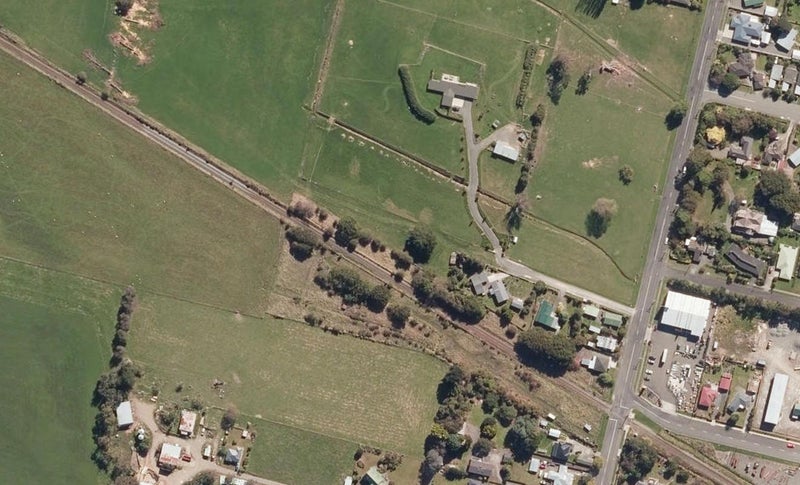 17/23 Meyer Crescent, MARTON, Marton - Carousel 1