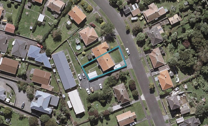 14 Wrantage Street, Westown, New Plymouth - Carousel 1