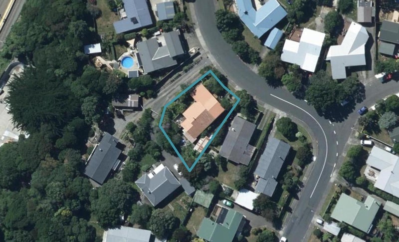 27 Sea Vista Drive, Pukerua Bay, Porirua - Carousel 1