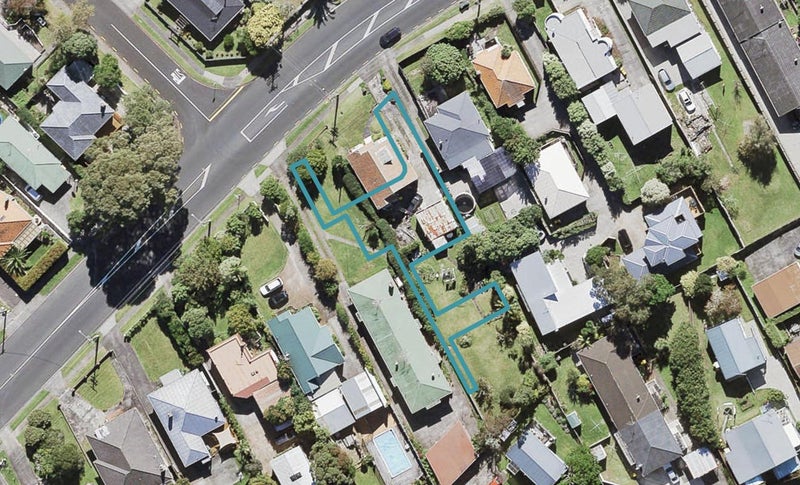 6/144 Titirangi Road, New Lynn, Auckland - Carousel 1