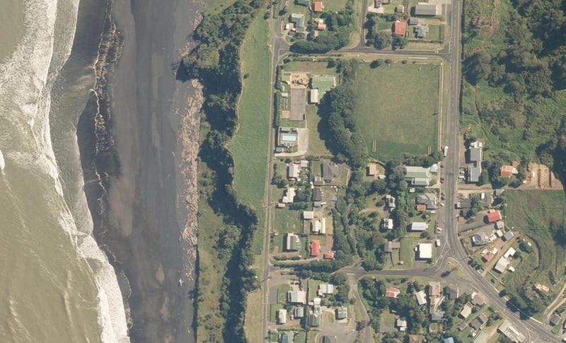 35 Aria Terrace, Mōkau - Carousel 1