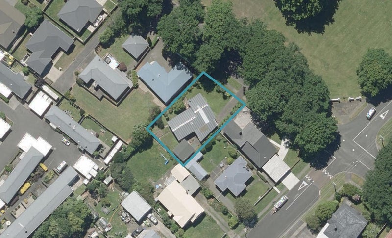 55 Halswell Street, Whanganui, Whanganui - Carousel 1