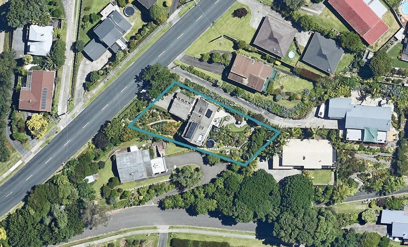154 Grange Road, Otumoetai, Tauranga - Carousel 1