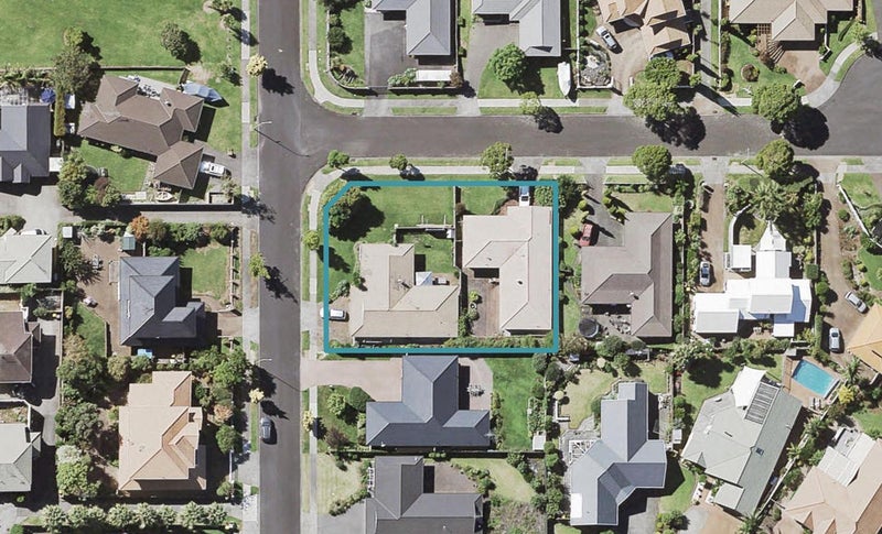 21 Wiltshire Place, Somerville, Manukau - Carousel 1