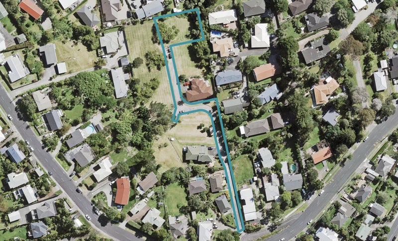 117H Glengarry Road, Glen Eden, Auckland - Carousel 1