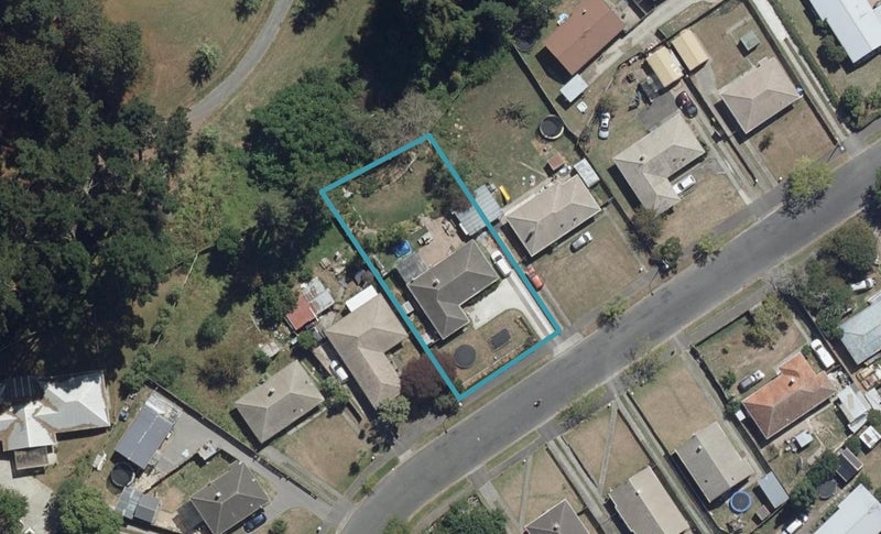 97 Norrie Street, Bader, Hamilton - Carousel 1