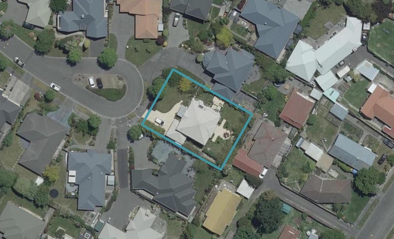 15 Dunmurry Place, Casebrook, Christchurch - Carousel 1