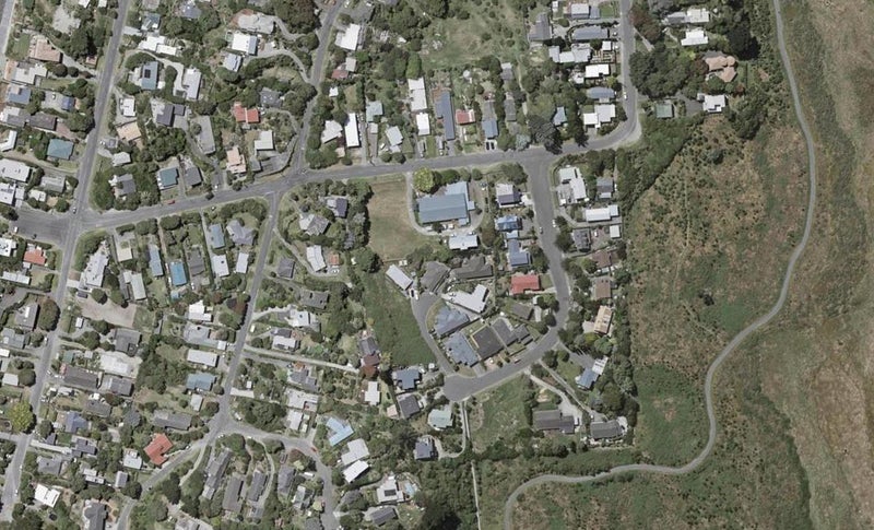 24 Rainbow Court, Raumati South, Paraparaumu - Carousel 1