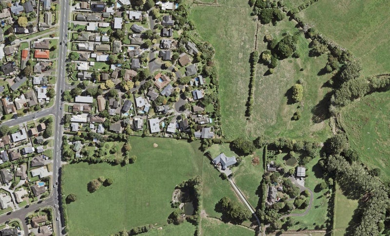 14 Alderton Place, Opaheke, Papakura - Carousel 1