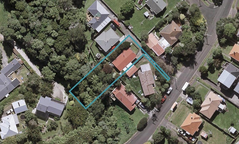 100C Glenpark Avenue, Frankleigh Park, New Plymouth - Carousel 1