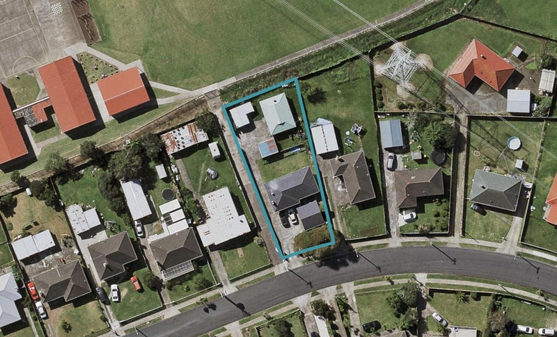 16 Capstick Road, Otara, Auckland - Carousel 1