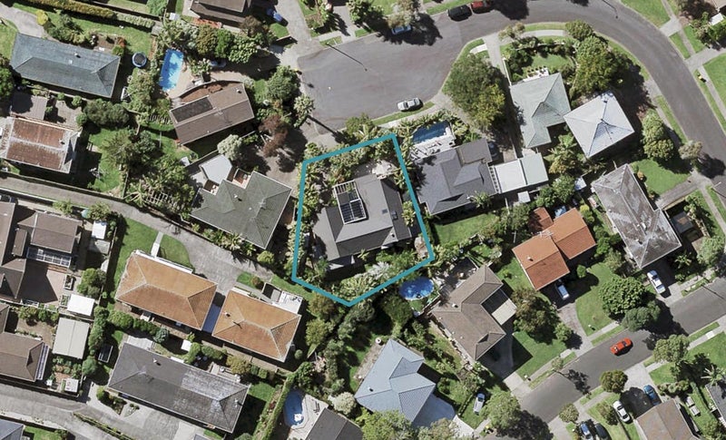 8 Chip Grove, Sunnyhills, Auckland - Carousel 1