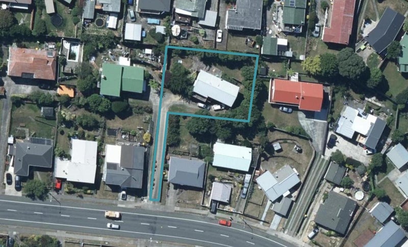 476 Warspite Avenue, Ascot Park, Porirua - Carousel 1