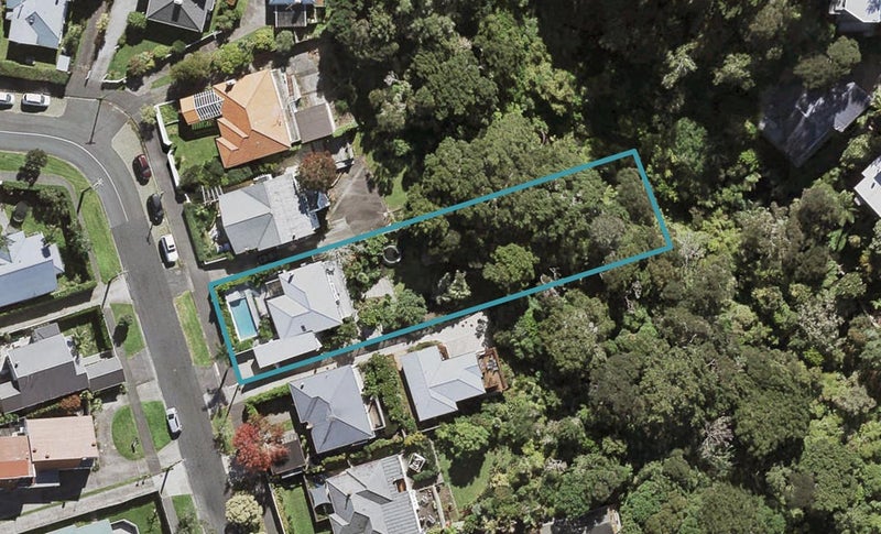 18 Seaview Avenue, Northcote, Auckland - Carousel 1